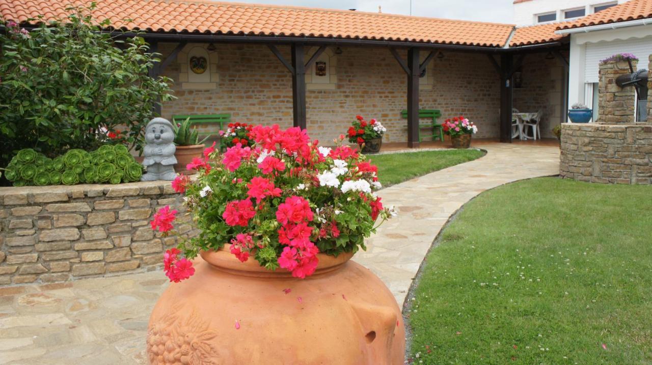 Chez Bernadou Otel Machecoul Dış mekan fotoğraf